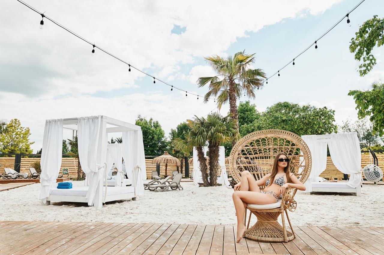 Blue Diamond Hotel Active Spa Trzebownisko Dış mekan fotoğraf